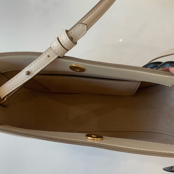 Stella McCartney Ivory Frayme Small Shoulder Bag - Picture 7 of 8